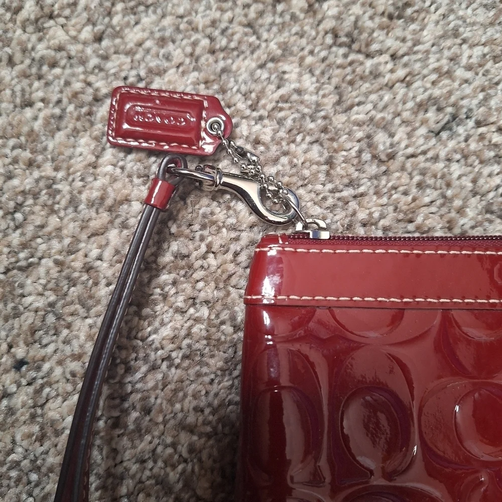 Coach wristlet Shiny Red
